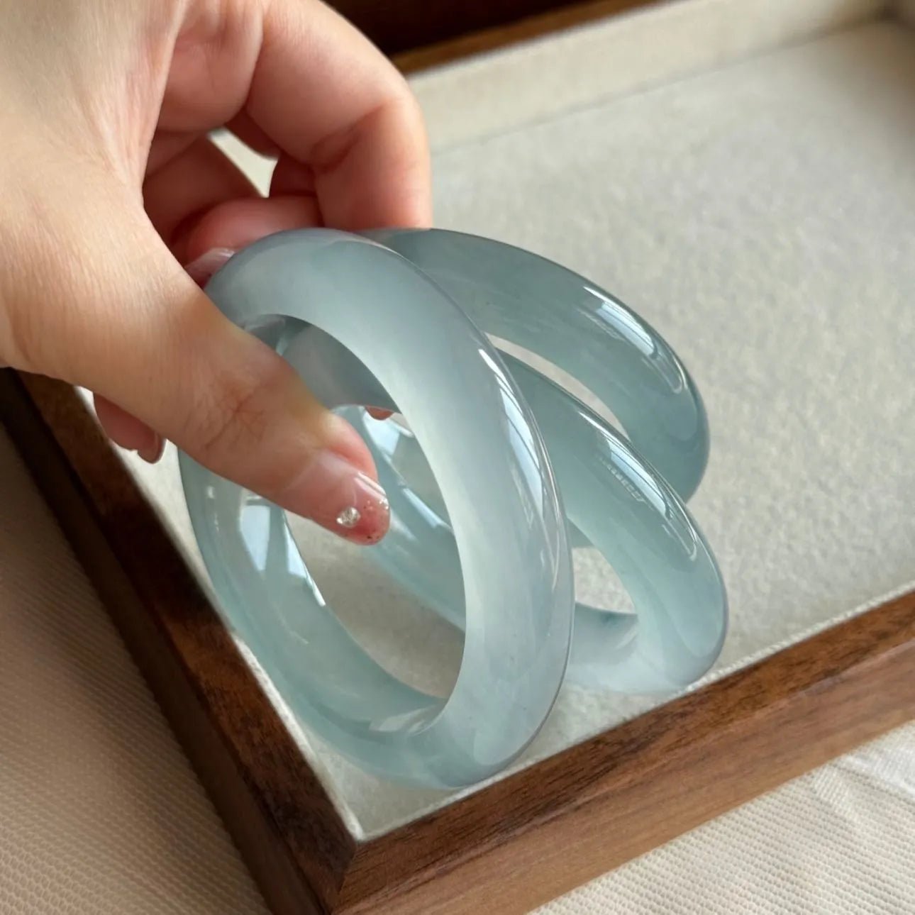 54-56mm Burmess Jadeite Bangles - Jadeite Ding