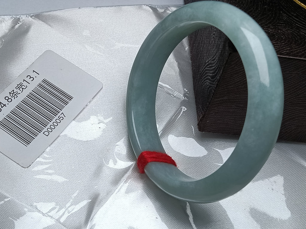 Watery Light Green Nature Tyle-A Jadeite Bangles (Size:54-55mm) #D057