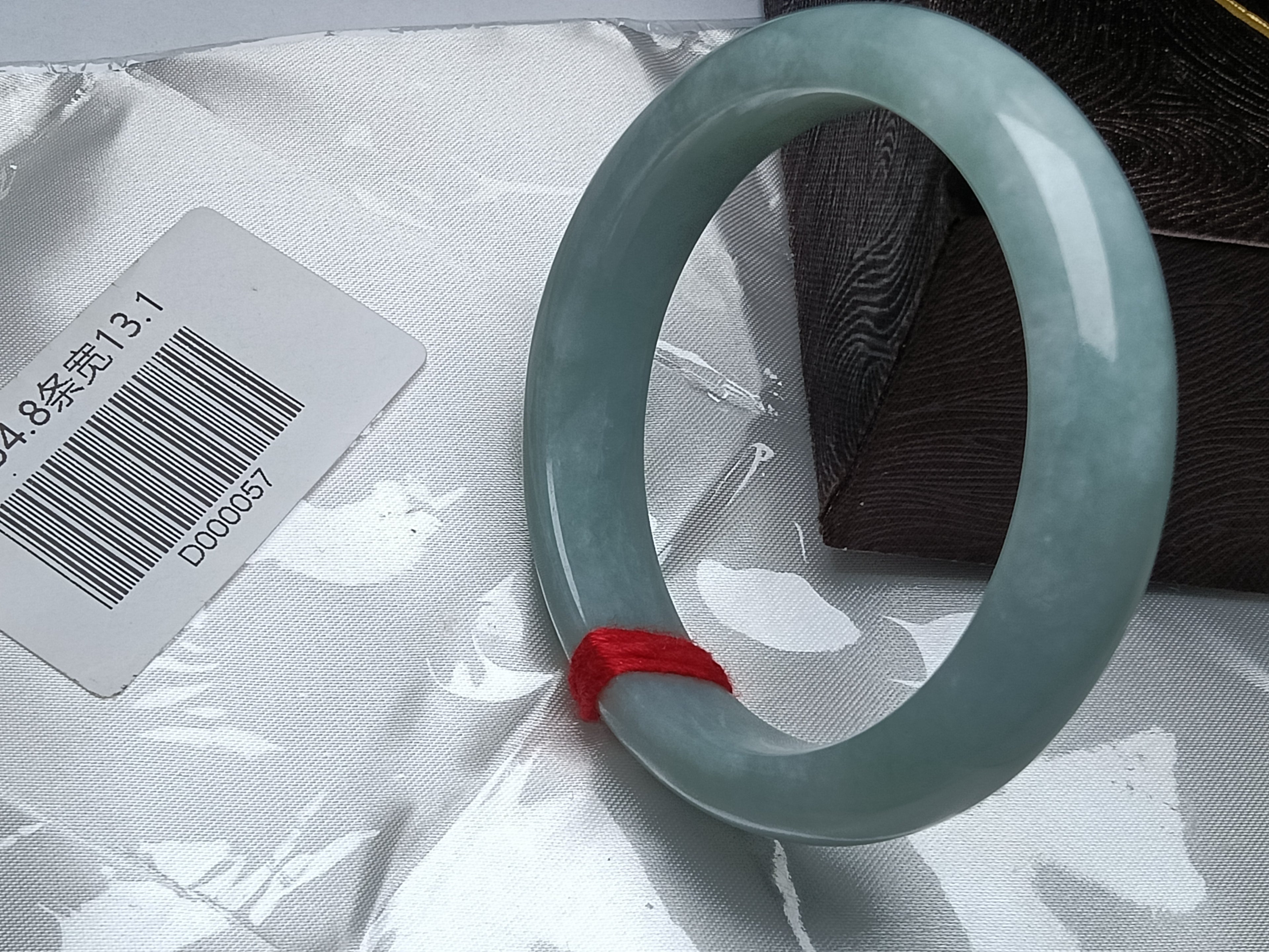 Watery Light Green Nature Tyle-A Jadeite Bangles (Size:54-55mm) #D057