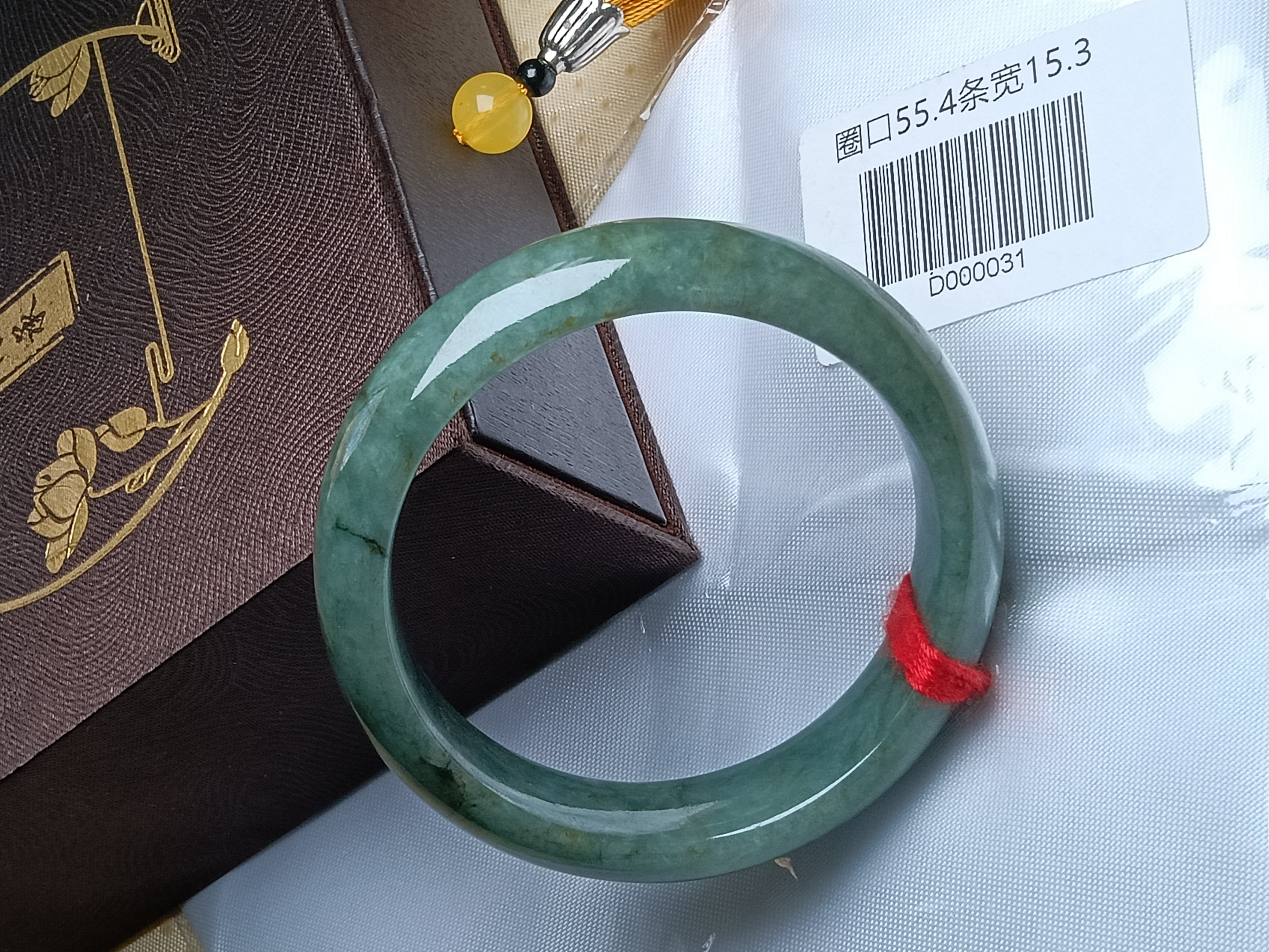 Even Apple Green Natural Grade-A Jadeite Bangles (Size:55-56mm)