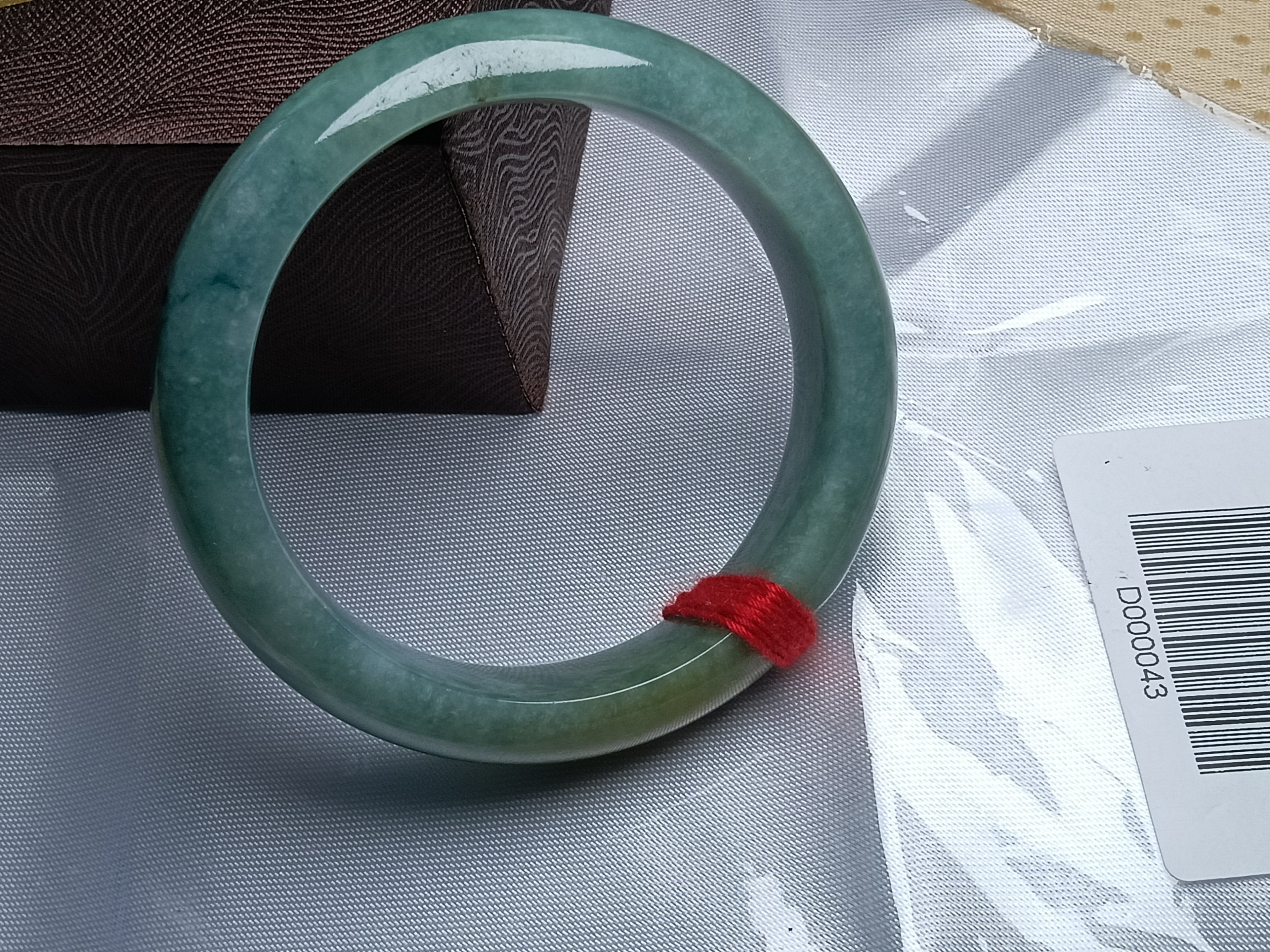 Even Apple Green Natural Grade-A Jadeite Bangles (Size:55-56mm)