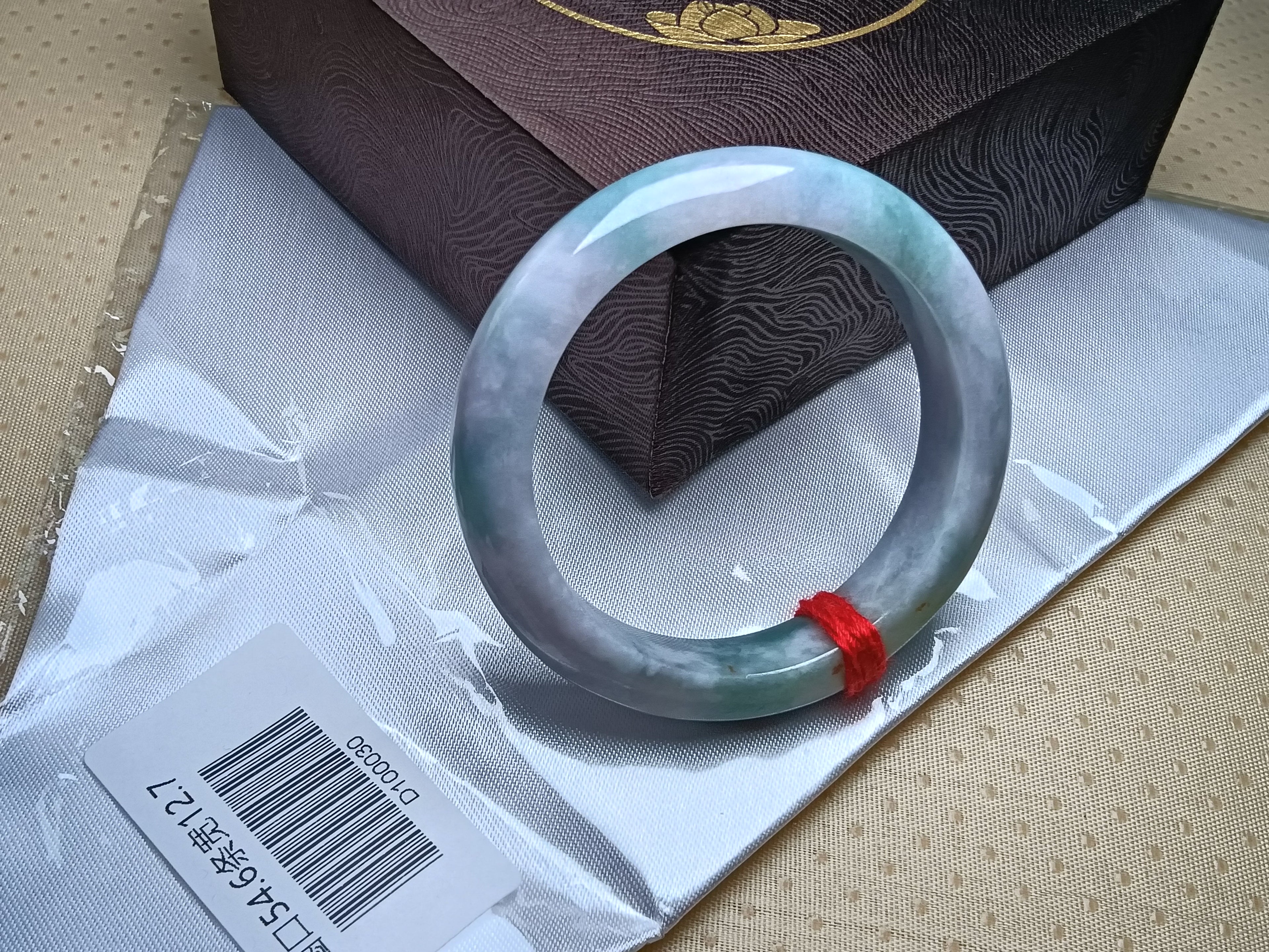 Lanvender mixed Green with Sajin Floating Flower Nature Type-A Jadeite Bangles (Size:54-55mm) #D030