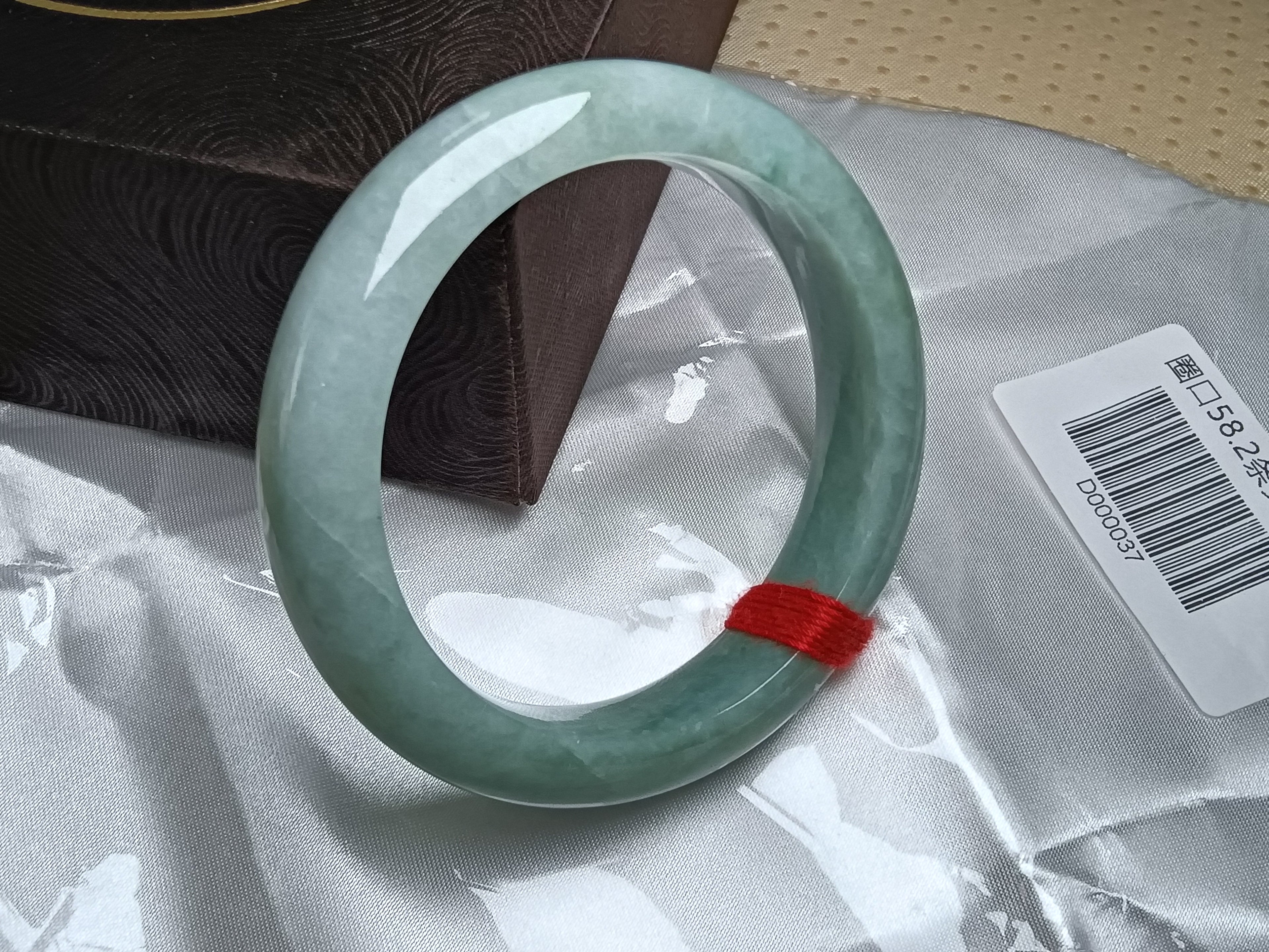 Full Apple Green Even color Nature Type-A Jadeite Bangles (Size:58mm)