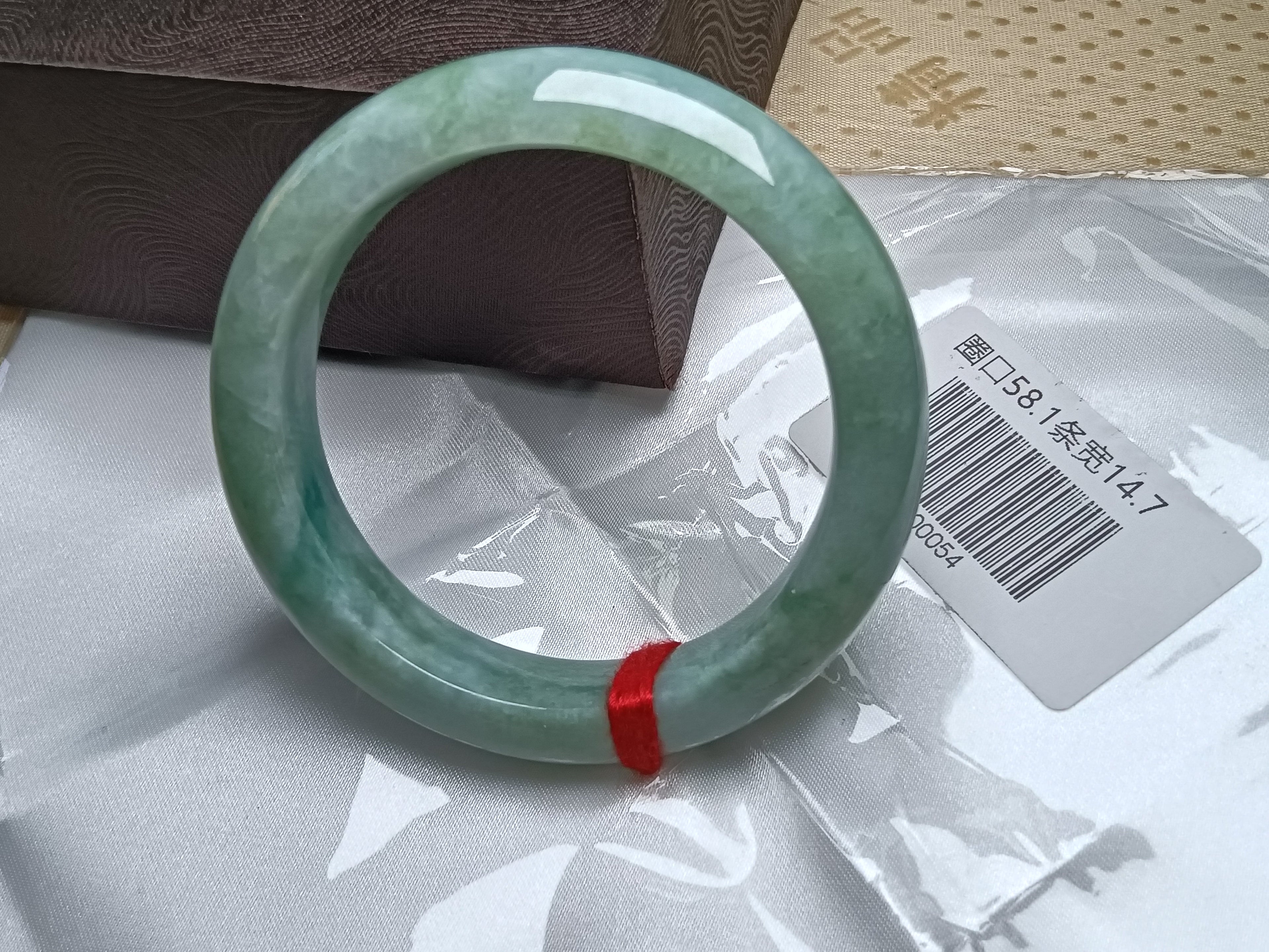 Full Apple Green Even color Nature Type-A Jadeite Bangles (Size:58mm)