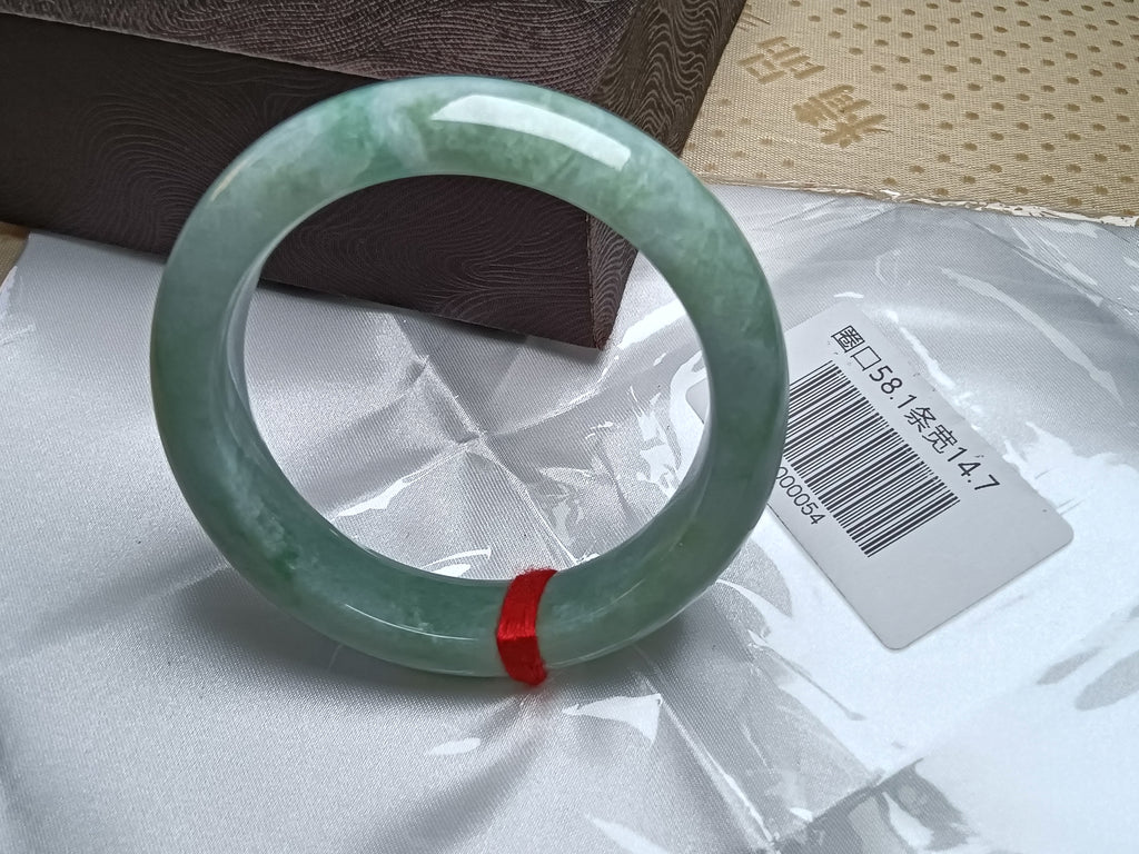 Full Apple Green Even color Nature Type-A Jadeite Bangles (Size:58mm)