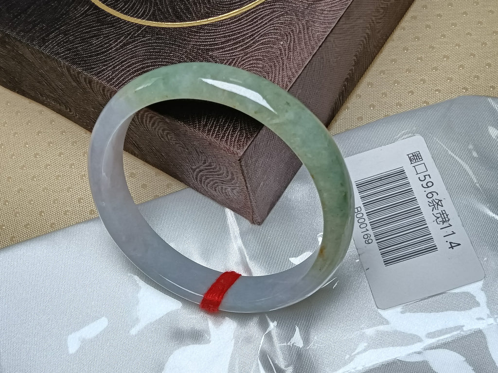 Half Water/Half Mountian Withe mixed Green Nature Type-A Jadeite Bangles (Size:59-60mm)#B169