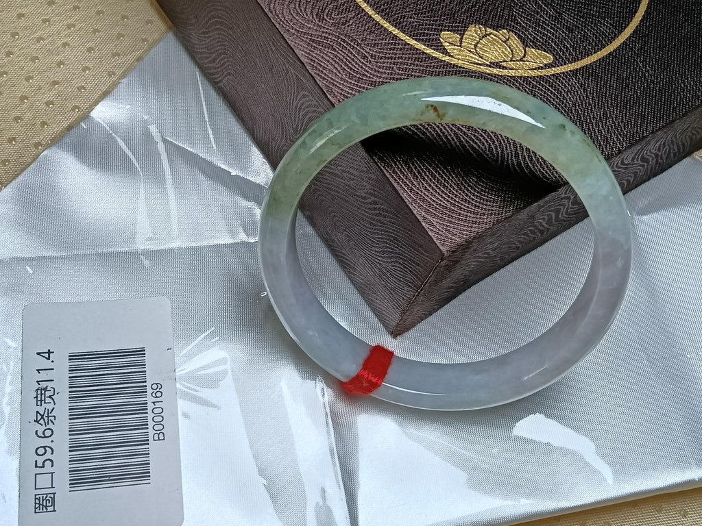 Half Water/Half Mountian Withe mixed Green Nature Type-A Jadeite Bangles (Size:59-60mm)#B169