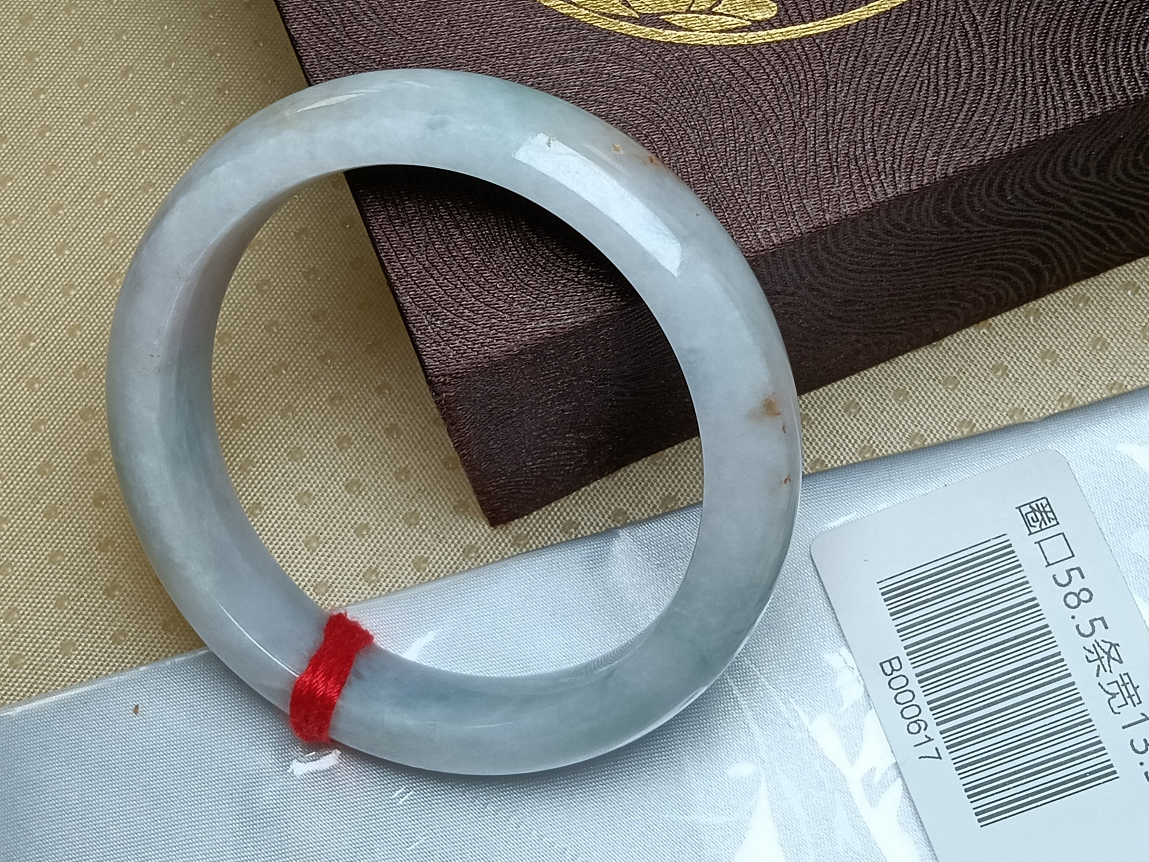 Light Green& White with Flowing Flower Nature Type-A Jadeite Bangles (Size:58-59mm) #B167