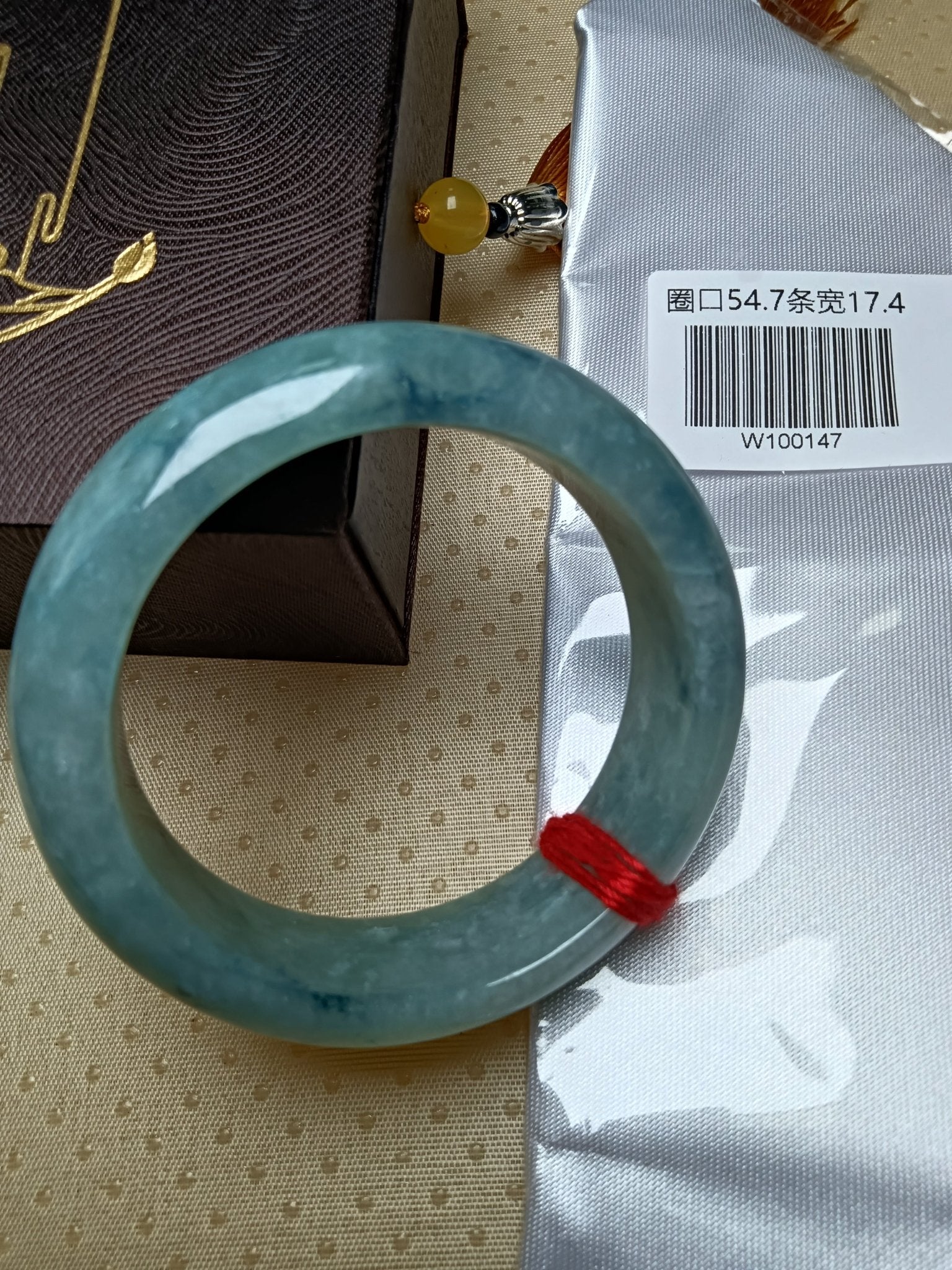 Watery Full Light Green Nature Type - A Jadeite Bangle (Size: 54.5 - 56mm) - Jadeite Ding